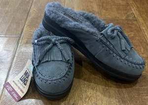 Muk Luks Damen Wildleder Sherpa gefüttert dunkelgrau Slipper 8M Neu mit Etikett - Bild 1 von 8