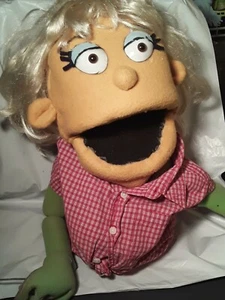 Vintage Puppet, Blond  Lady, .Professional   - Picture 1 of 3
