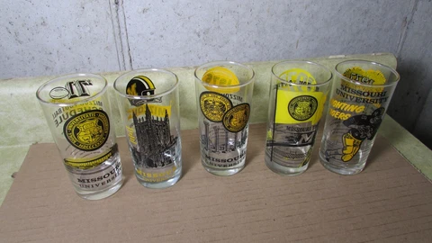 Lot of 5 University of Missouri Mizzou Tigers Football Schedule Glasses 1971 -77 Cover