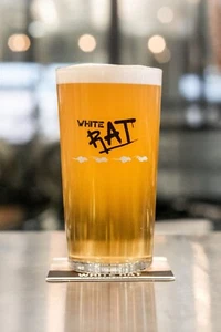 Set of 2 x White Rat IPA Pint Glasses Ossett Brewery 20oz Brand New CE Stamped - Picture 1 of 2