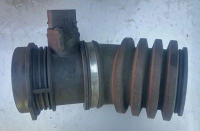 Mercedes-Benz C240 C280 C320 CLK320 E320 ML320 ML350 Mass Air Flow Sensor BOSCH - Image 1 of 3