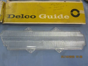 NOS 1965 Cadillac CORNERING LAMP LENS RH side Delco 5956354 - Picture 1 of 4