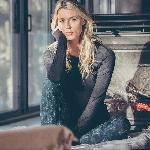 Camisa Top TERRAMAR Hottotties Gris Nube Nueve Cuello Redondo Capa Base Manga Larga M Foto 1 de 4