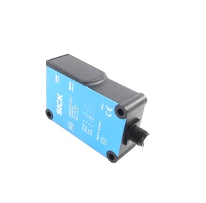 SICK DS30-P1241 -USED- DISTANZSENSOR | 1040034 - Picture 1 of 3