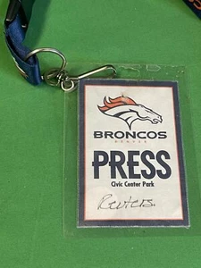 NFL Denver Broncos Civic Centre Pressepass Schlüsselband mit abnehmbarem Schlüsselclip - Bild 1 von 2