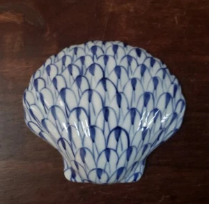 Herend Style Nantucket Home Blue & White Porcelain Clam Seashell Nautical - Picture 1 of 3