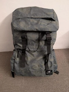 Hollister Camo Backpack 30L – Used, Very Good Condition - Picture 1 of 3
