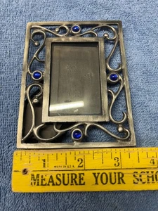 Marco de fotos de metal gris con 4 bonitas cuentas azules para foto billetera de 1,5+" x 2,5+" - Imagen 1 de 4