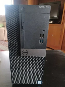 Dell OptiPlex 7040 MT, Intel Core i7-6700 3.4GHz, 8 GB ddr4, 1 TB HDD - Picture 1 of 5