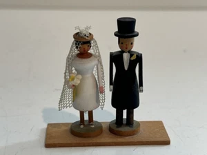 ERZGEBIRGE Hochzeitspärchen Hochzeitspaar Holz Figur - Bild 1 von 5