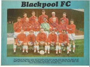 Foto firmata squadra Blackpool 1968/69 JIMMY ARMFIELD GORDON MILNE JOHN CRAVEN - Foto 1 di 1