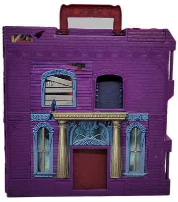 Matchbox 2008 Matchbox Popup Adventure Set 360 Haunted House Adventure Set - Image 1 of 4