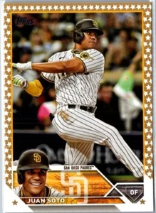 2023 Topps Series 1 JUAN SOTO #1 Gold Star Parallel PADRES / METS - Bild 1 von 2