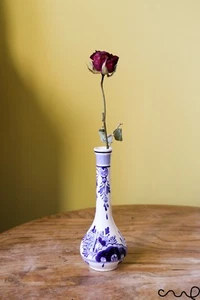 Blue & White Hand Painted Ceramic Delfts Long Necked Decorative Bud Flower Vase - Picture 1 of 3