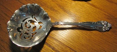 STERLING SILVER JB & SM KNOWLES BONBON NUT SERVER - Image 1 of 4