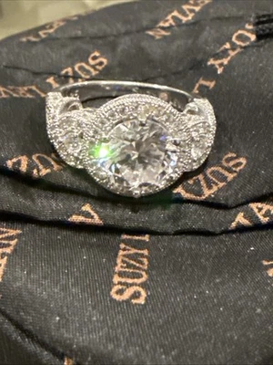 Stunning Levian Cubic Zirconia Engagement/Promise Ring Size 8 - Image 1 of 4