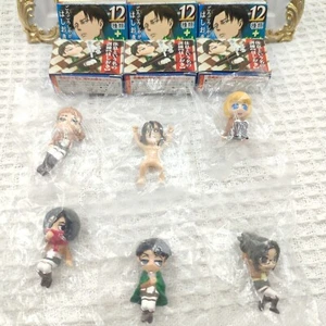 Porta bacchette Attack on Titan mini fichi set personaggi di 6 anime Giappone - Foto 1 di 15