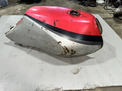 Yamaha FJ600 FJ 600 1984 1985 OEM tanque de combustible de gasolina 33M-24110-00-09 Foto 1 de 4