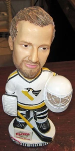 Johan Redberg Penquins Bobble Head - Picture 1 of 3