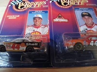 Tony Stewart Busch Series Fron 1998 Два Лота Комбинированное Масло Корпуса и Маленькие Солдаты  - Изображение 1 из 3