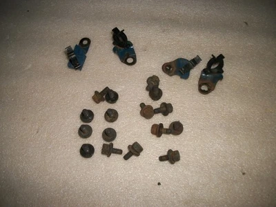 JUEGO PERNOS TAPA BASCULANTE VÁLVULA MOTOR ORIGINAL FORD 351M 400 76-79 Foto 1 de 2