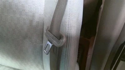 Seat Belt Front Drivers  (RETRACTOR ONLY) Fits 05 06 07 08 09 10 Kia Sportage Foto 1 de 4