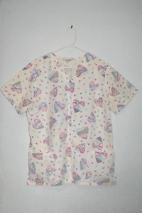 Simply Basic Women’s Large White Heart Spring Snap Down RAHT RN# 52469 Scrub Top - Picture 1 of 9