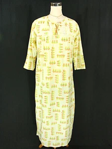 Vintage Floral Plant Lover Flannel Prairie Granny Nightgown Lg 1970s Whimsy - Picture 1 of 7