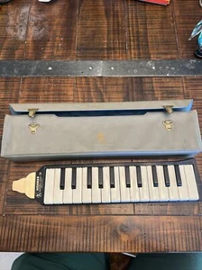 Vintage Hohner Melodica Piano 26 Made in Germany With Case Works - Picture 1 of 9