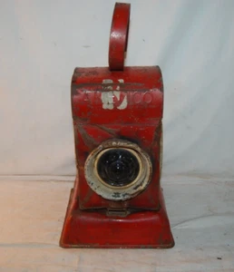 VINTAGE KENYONS AKENCO ROAD LAMP  RED LANTERN LIGHT - Picture 1 of 6