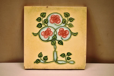 Vintage Japan Tile Majolica Art Nouveau Danto Kaisha Porcelain Rose Vine Rare"77 Cover