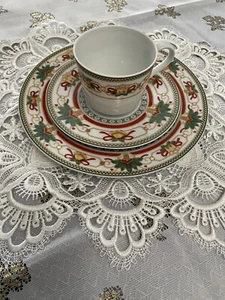 Hutschenreuther Porzellan Louvre 3 teiliges Kaffeegedeck Frohe Weihnachten - Bild 1 von 5