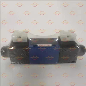 1PCS Rexroth directional valve R900912493 4WE6G6X/EW230N9K4 4WE6G62/EW230N9K4 - Picture 1 of 1