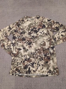 Sitka Gear Core Merino 120 LS Crew Large Subalpine Excellent Free Shipping! - Picture 1 of 11