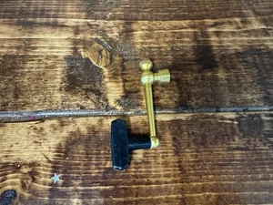 Vintage Penn 430SS Angelrolle NUR GRIFF - Bild 1 von 3