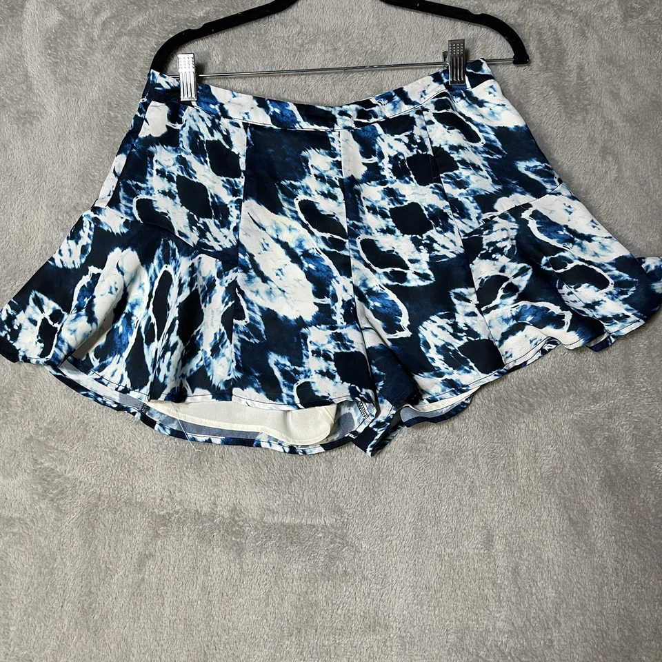 Pantalones Cortos LOVERS + FRIENDS Para Mujer Medianos Azul Blanco Tie Dye Shorts Foto 1 de 4