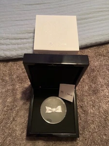 Dior 2021 Francia 10€ Argento Monnaie De Paris Serie Eccellenza Proof - Foto 1 di 1