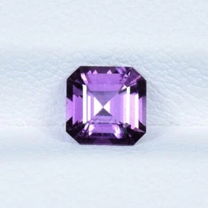 0.92 ct GIT" LUSTROUS / NATURAL PURPLE SAPPHIRE 5.5 mm - Square Octagon Video !! - Picture 1 of 3