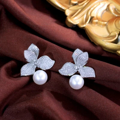 Mujeres Plateado Circonita Cúbica Flor Perla Gota Pendientes Boda Fiesta Regalo Foto 1 de 4