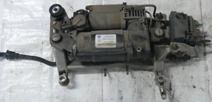 Compressore Aria con Distributore Blocco Porsche Cayenne 9PA 955 957 7L0616006D - Foto 1 di 2
