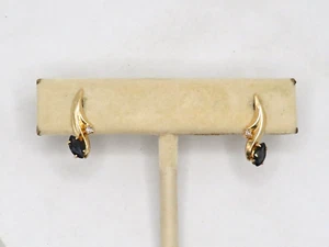 LADIES LOVELY 14k YELLOW GOLD EARRINGS w 2 DIAMONDS & 2 NATURAL OVAL SAPPHIRES - Picture 1 of 12