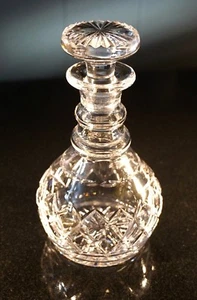 Beautiful Stuart Crystal Decanter - Picture 1 of 5