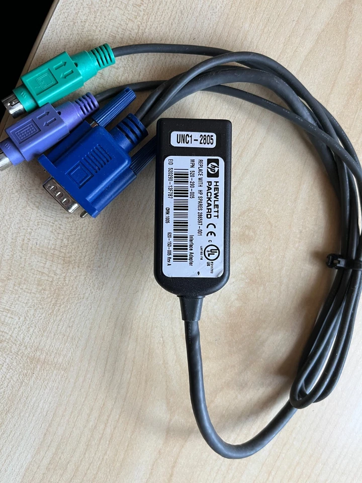 Hewlett Packard KVM Adapter PS/2 RJ45 VGA Cable - 286597-001 - Bild 1 von 1