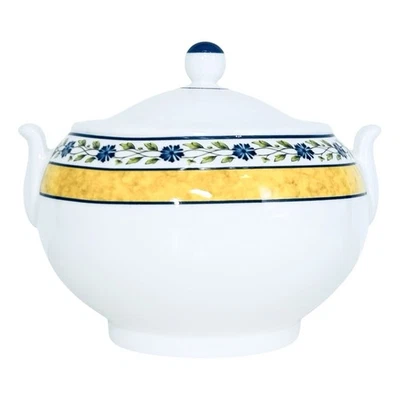 Wedgwood MISTRAL 黄色表带蓝色花卉形状 146 骨糖碗和盖子新品 — 第 1/4 张图片