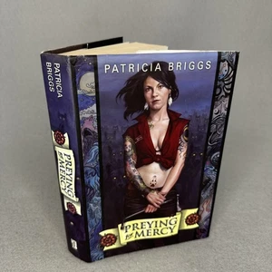 Preying for Mercy by Patricia Briggs  (Moon Called / Blood Bound / Iron Kissed) - Picture 1 of 9