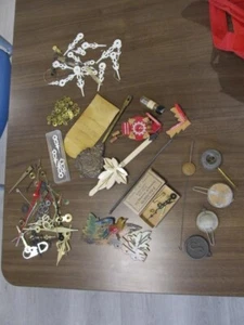 Huge LOT ANTIQUE, VINTAGE CLOCK PARTS, Metal wood and other AS IS PARTS - Picture 1 of 17