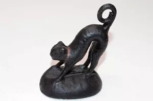 Vintage Solid Cast Iron Black Cat Figure / Paperweight - 3.5 x 2.5 inches - Picture 1 of 5