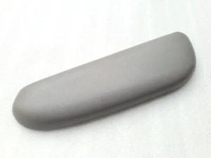 2004-2010 Toyota Sienna Front LH Driver Door Panel ARMREST Arm Rest Lid Pad GRAY - Picture 1 of 22