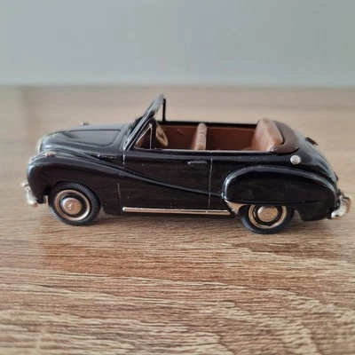 Lansdowne Models LDM9x 1953 Austin Somerset Convertible Black Factory Special - Image 1 of 4