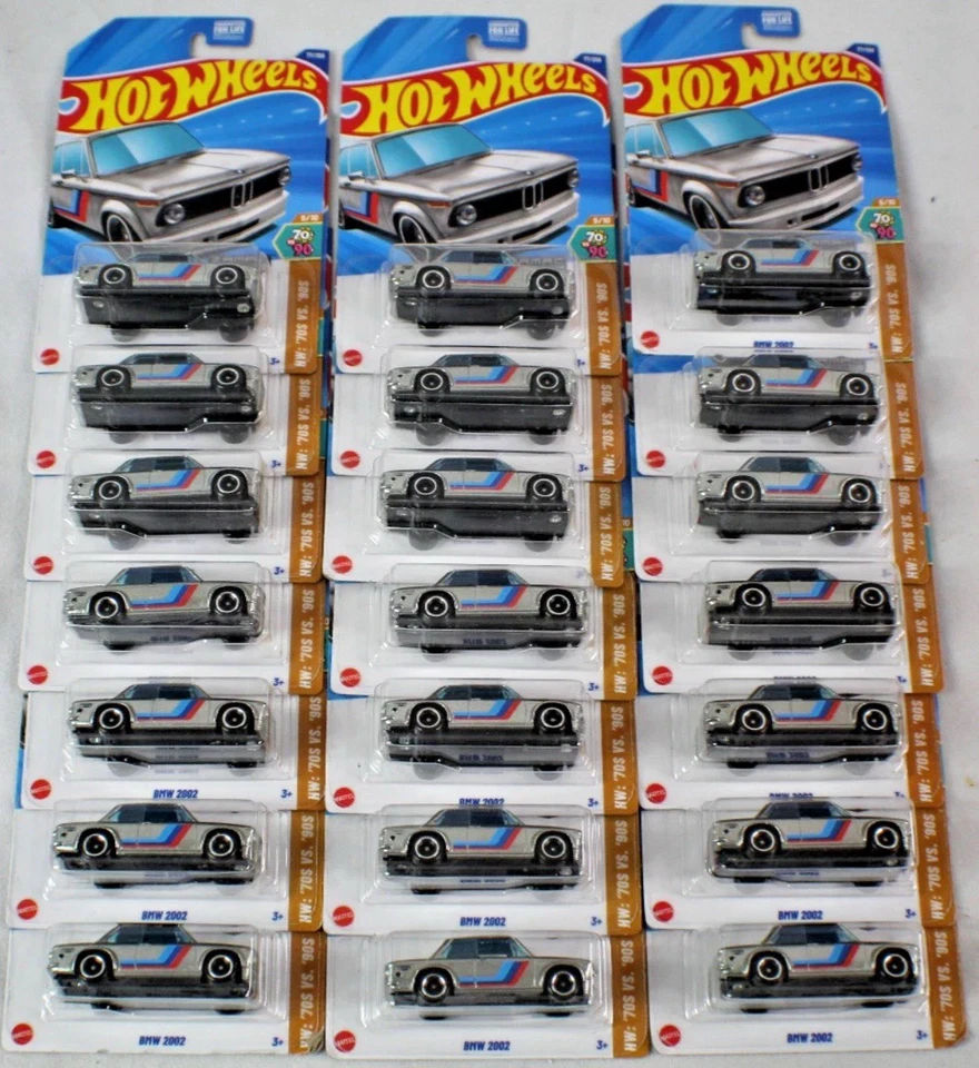 批量 48 件! 风火轮宝马 2002 ZAMAC 沃尔玛独家 2025 H 保护壳 — 第 1/1 张图片